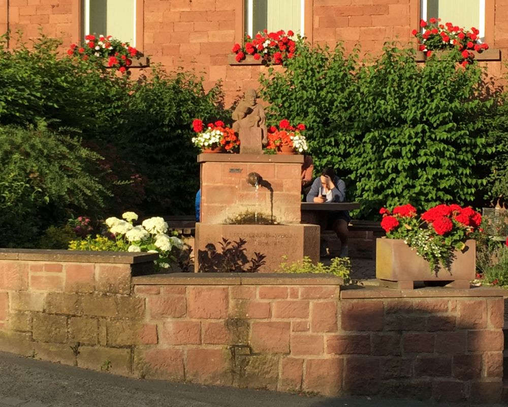 Dorfbrunnen